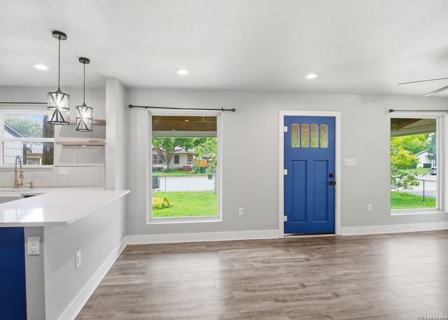 204 AERO AVE, Schertz, TX 78154
