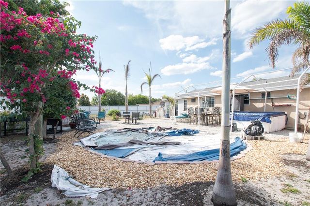 109 Durland AVE, Lehigh Acres, FL 33936