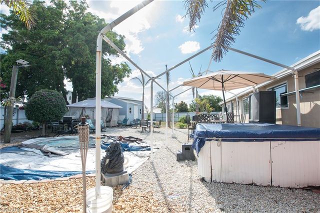 109 Durland AVE, Lehigh Acres, FL 33936