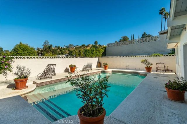 11567 Dona Dorotea, Studio City, CA 91604