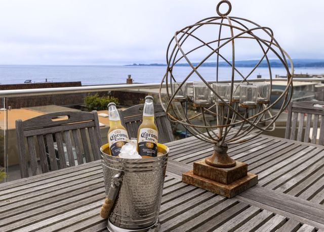 643 Beach Drive, Aptos, CA 95003