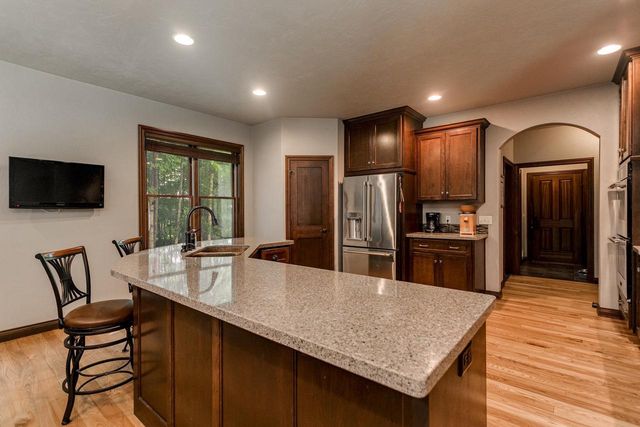 1387 RADCLIFF ROAD, Neenah, WI 54956
