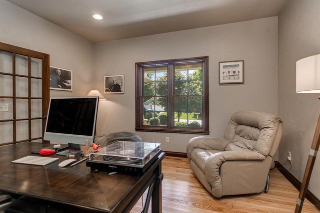 1387 RADCLIFF ROAD, Neenah, WI 54956