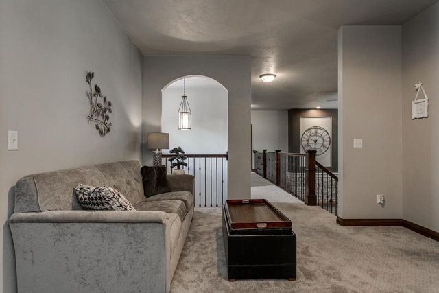 1387 RADCLIFF ROAD, Neenah, WI 54956