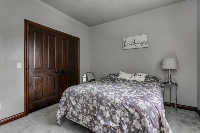 1387 RADCLIFF ROAD, Neenah, WI 54956