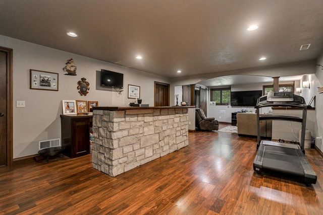 1387 RADCLIFF ROAD, Neenah, WI 54956
