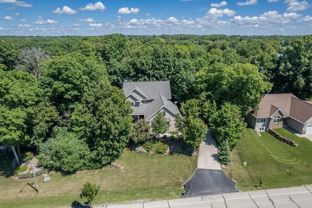 1387 RADCLIFF ROAD, Neenah, WI 54956