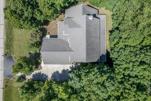 1387 RADCLIFF ROAD, Neenah, WI 54956