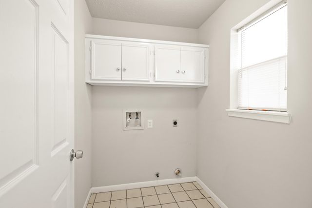 3806 Montego Drive, Baytown, TX 77521