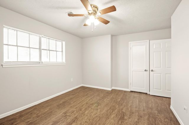 3806 Montego Drive, Baytown, TX 77521