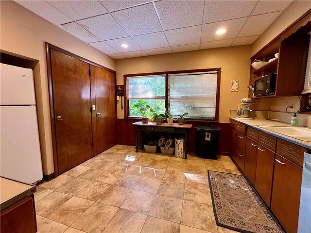 11914 West Main Street, Wolcott, NY 14590