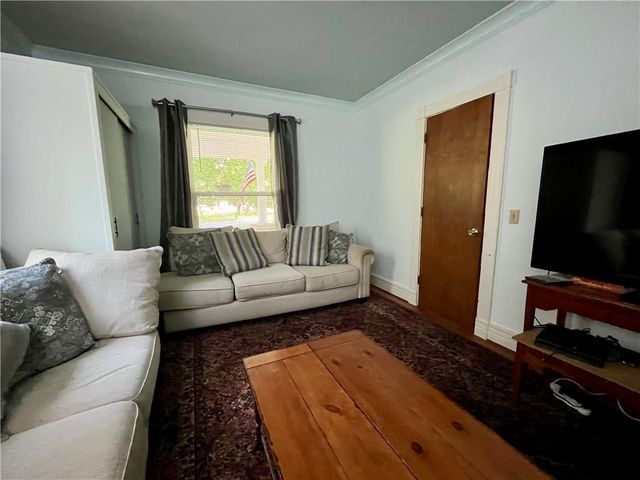 11914 West Main Street, Wolcott, NY 14590