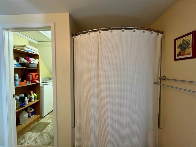 11914 West Main Street, Wolcott, NY 14590