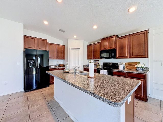 1801 BROAD WINGED HAWK DRIVE, Ruskin, FL 33570