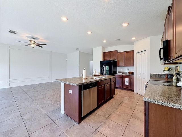 1801 BROAD WINGED HAWK DRIVE, Ruskin, FL 33570