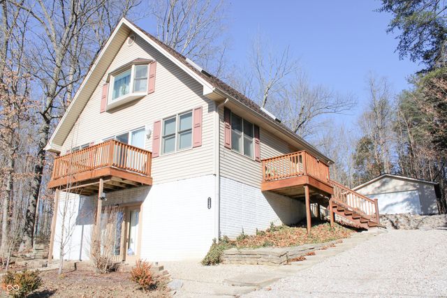 1326 Forest Grove Lane, North Vernon, IN 47265