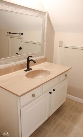 1326 Forest Grove Lane, North Vernon, IN 47265