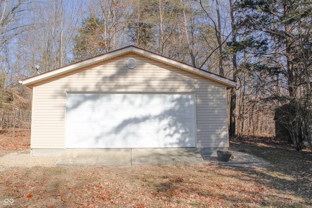 1326 Forest Grove Lane, North Vernon, IN 47265