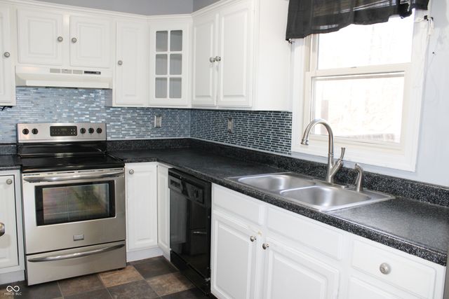 1326 Forest Grove Lane, North Vernon, IN 47265