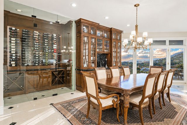 9862 S GRANITE SLOPE DR, Sandy, UT 84092