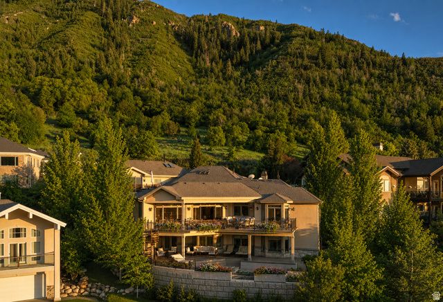 9862 S GRANITE SLOPE DR, Sandy, UT 84092