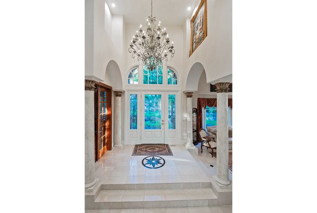 9862 S GRANITE SLOPE DR, Sandy, UT 84092