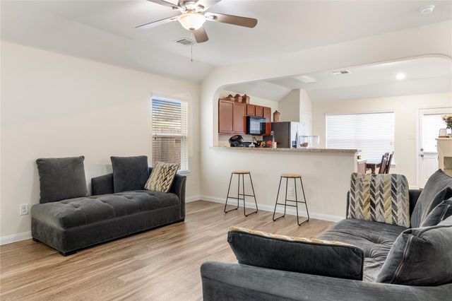 10338 White Fir Villa Avenue, Houston, TX 77044