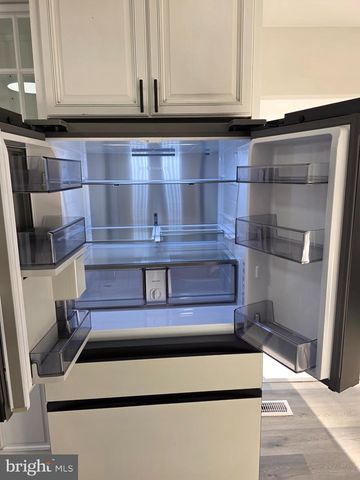 25294 VISTA RD, Hollywood, MD 20636