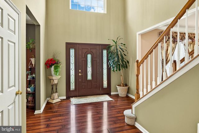 10 SURREY LN, Royersford, PA 19468