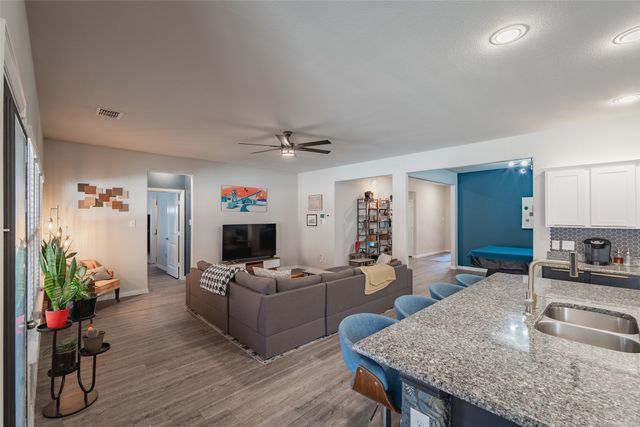 111 Columbia Street, Farmersville, TX 75442