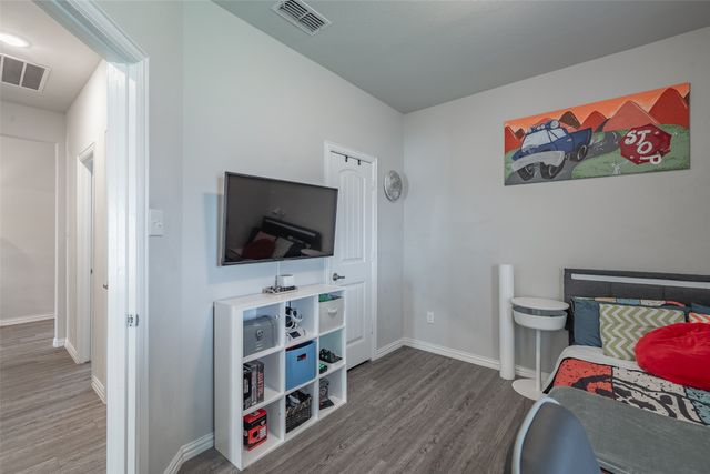 111 Columbia Street, Farmersville, TX 75442