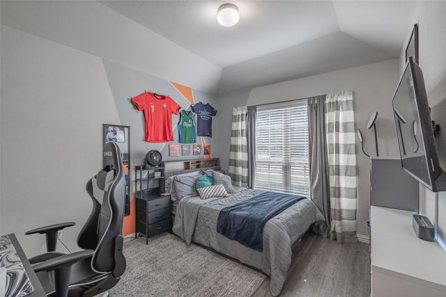 111 Columbia Street, Farmersville, TX 75442
