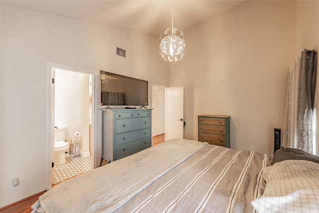 17490 Meandering Way 1709, Dallas, TX 75252