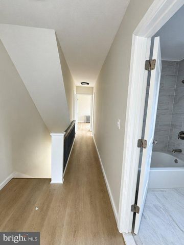 17 N BROWN ST, Gloucester City, NJ 08030