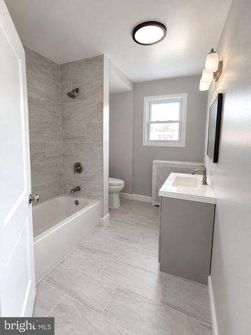 17 N BROWN ST, Gloucester City, NJ 08030