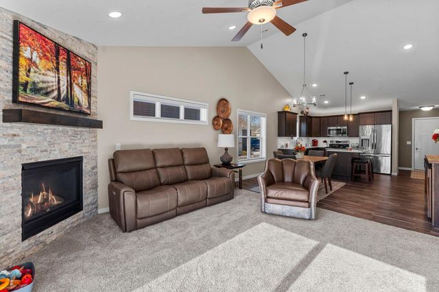 11102 184th Circle NW, Elk River, MN 55330