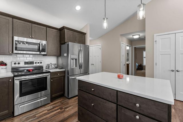 11102 184th Circle NW, Elk River, MN 55330