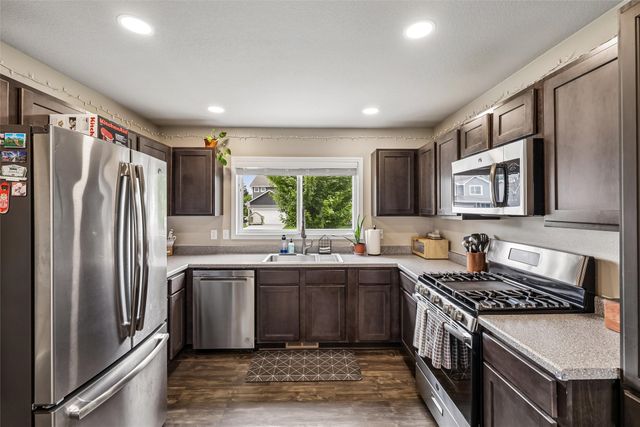 312 SW 50th Street, Ankeny, IA 50023