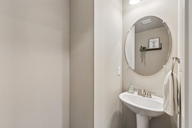 312 SW 50th Street, Ankeny, IA 50023