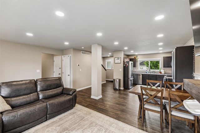 312 SW 50th Street, Ankeny, IA 50023