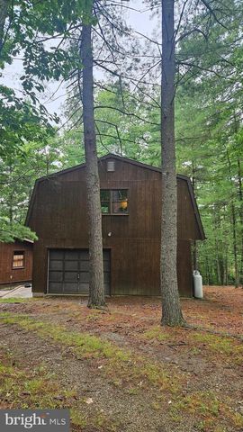 80 TROFTON HOLLOW CT, Great Cacapon, WV 25422