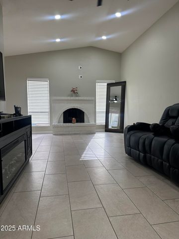 3926 W SAHUARO Drive, Phoenix, AZ 85029