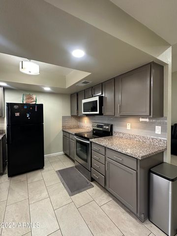 3926 W SAHUARO Drive, Phoenix, AZ 85029