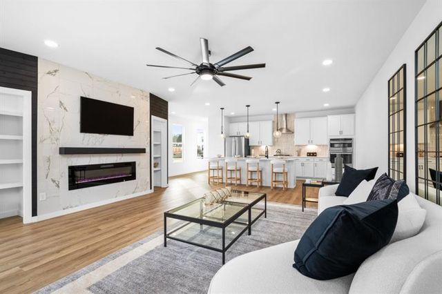 1050 Brookglynn Trace, Decatur, GA 30032