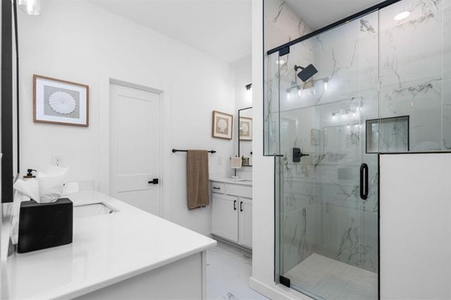1050 Brookglynn Trace, Decatur, GA 30032