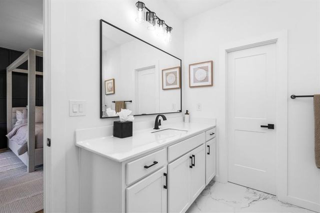 1050 Brookglynn Trace, Decatur, GA 30032