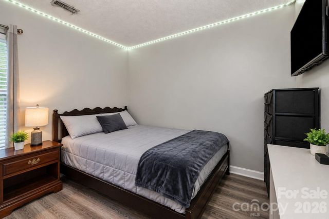 8324 Russell Road, Charlotte, NC 28262