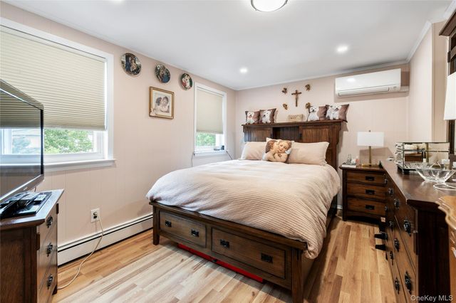 2327 Penatiquit Avenue, Seaford, NY 11783