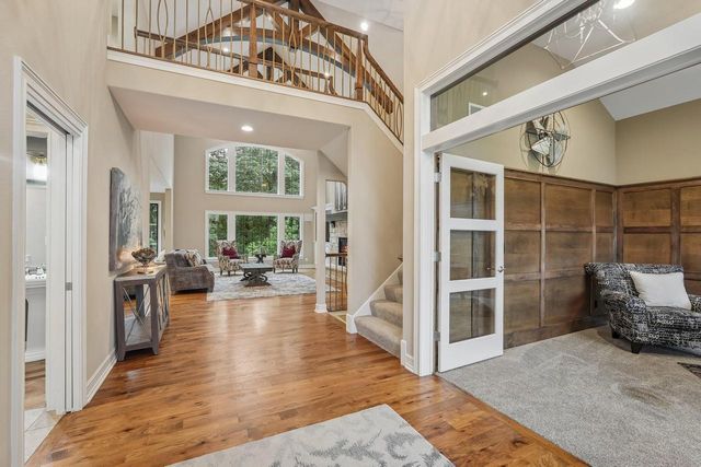 1646 Twisted Oak COURT, Hartland, WI 53029
