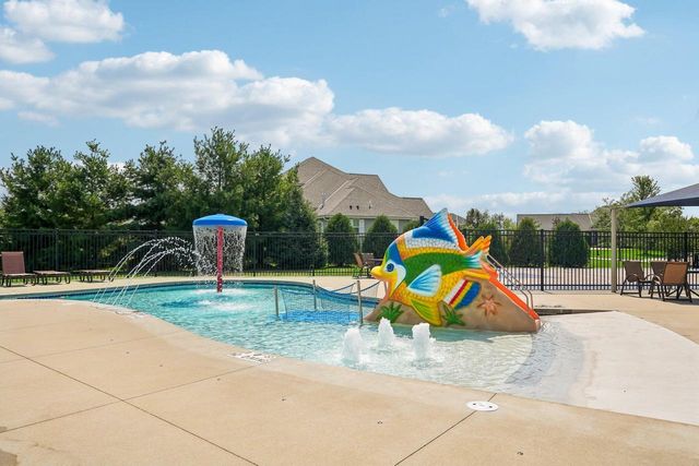 1646 Twisted Oak COURT, Hartland, WI 53029